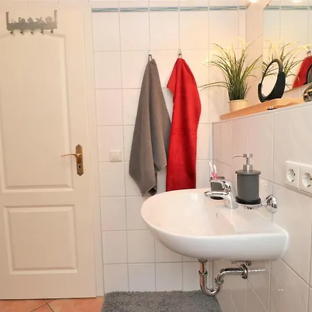 Achtern Hafen App 02 * فاستروم