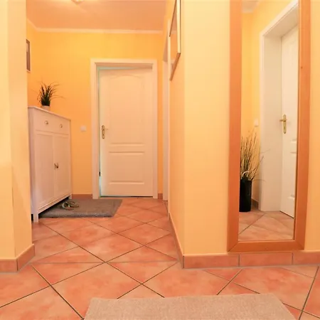 Achtern Hafen App 02 شقة