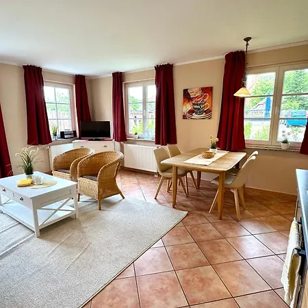 Achtern Hafen App 02